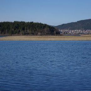686 4 290x290 - Jezero zalito