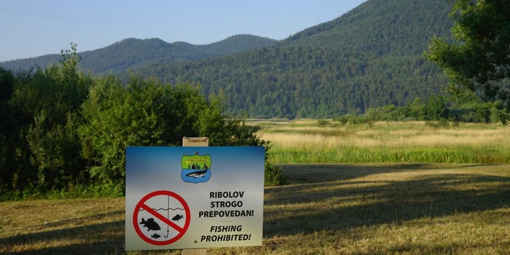 JEZERO V PRIČAKOVANJU PREPOTREBNIH PADAVIN