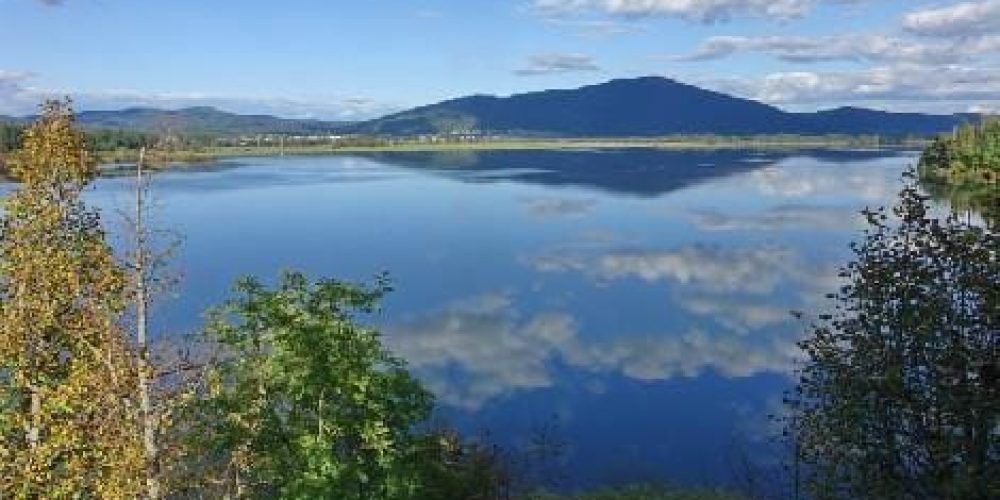 Jezero lepo razlito